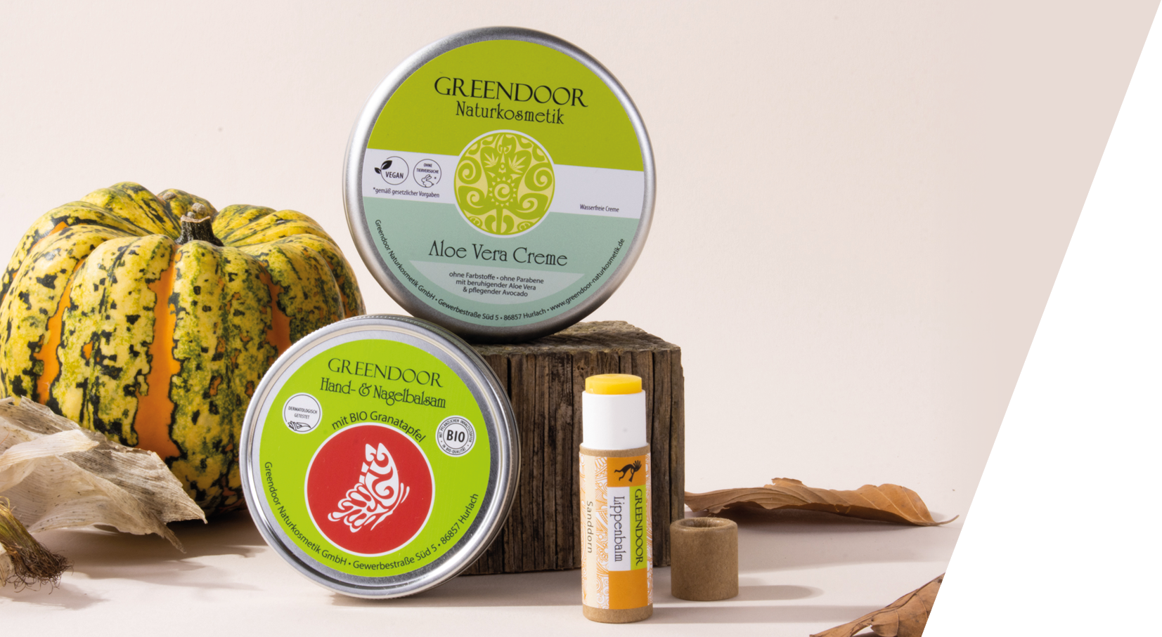 Herbstmotiv Naturkosmetik Produkte Aloe Vera Creme Lippenbalsam Handbalsam Herbstmotiv Naturkosmetik Produkte Aloe Vera Creme Lippenbalsam Handbalsam